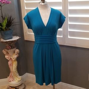 Laundry by Shelli segal size 10 aqua/ Turquoise